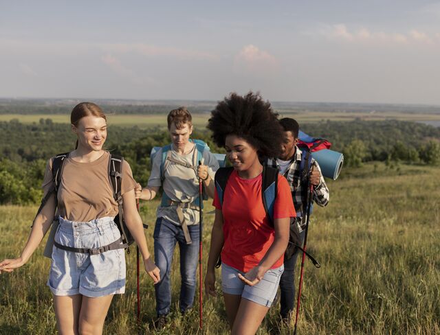 Point-Jeunes : Cet été... cap sur l'aventure !